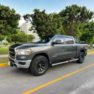 RAM 1500 BIG HORN